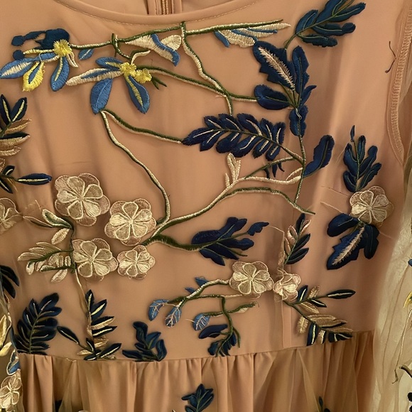 Too Tang long embroidered evening gown, size small - Picture 3 of 4